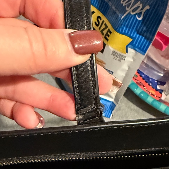 Kate Spade Leopard Print Tote with Black Accents - Picture 6 of 13